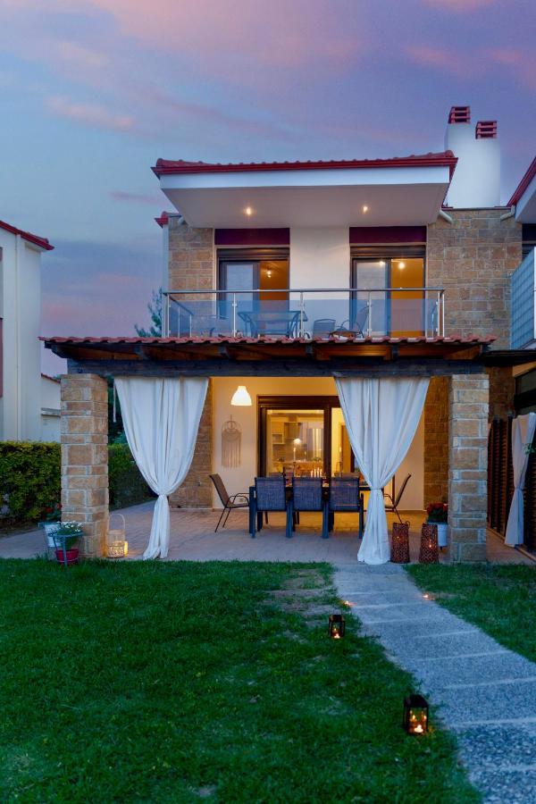 Villa Orelia Ханиоти Екстериор снимка